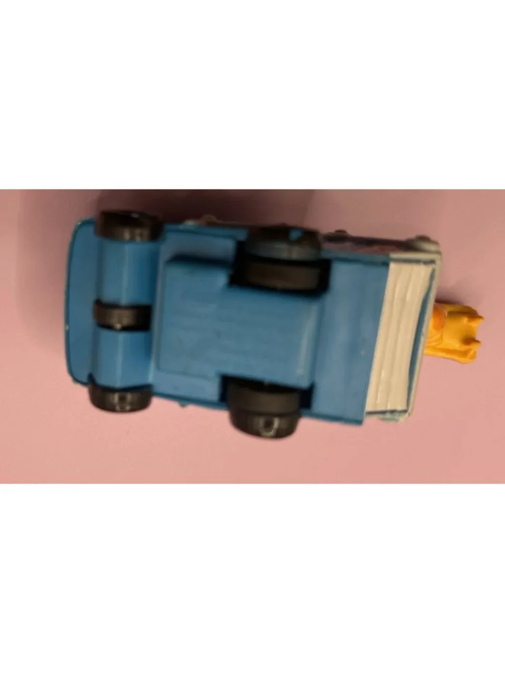 1999 Nickelodeon  Cat Dog  Pull Garbage Truck Pull String Back Burger King